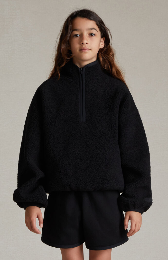 피오갓 에센셜 Fear of God Essentials Kids Jet Black Polar Fleece Half Zip Sweatshirt