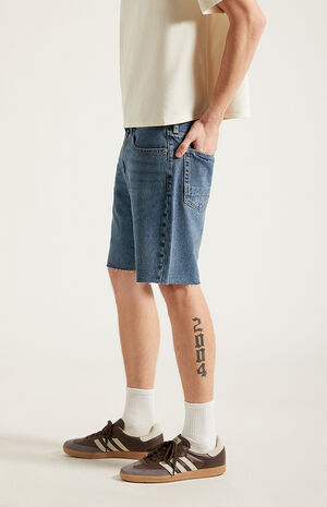 Harrison Cutoff Baggy Denim Shorts Medium Blue image number 4