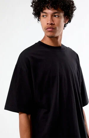 Black Solid Dropped Shoulder Cropped T-Shirt image number 2
