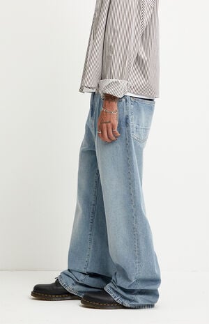 Blake Extreme Baggy Jeans Light Indigo image number 3