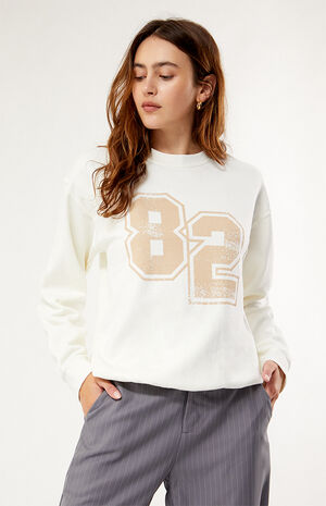 82 Crew Neck Sweatshirt image number 3