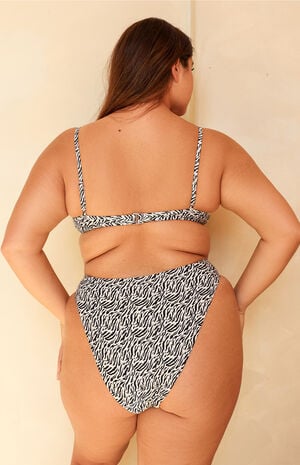 West Coast Underwire Bikini Top image number 7