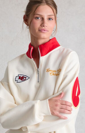 x NFL Kansas City Chiefs Quarter Zip Fleece Sweatshirt image number 3