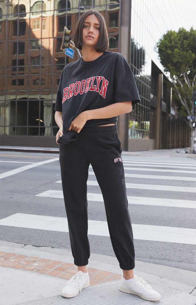 Black hot sale sweatpants pacsun