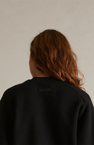 Women's Black Fleece Cropped Crew Neck Sweatshirt image number 5