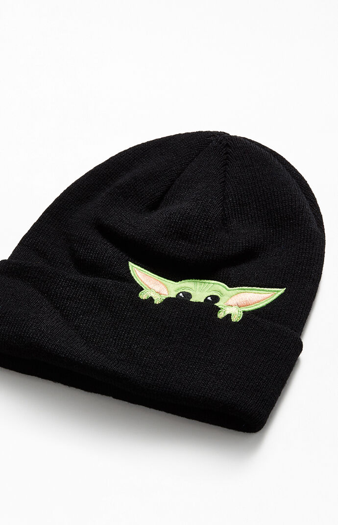 Baby yoda beanie hat