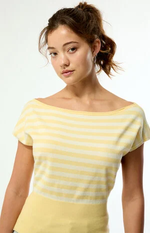 Eva Short Sleeve Sweater T-Shirt image number 5