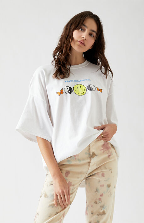x Desert Dreamer Peace &amp; Happiness T-Shirt