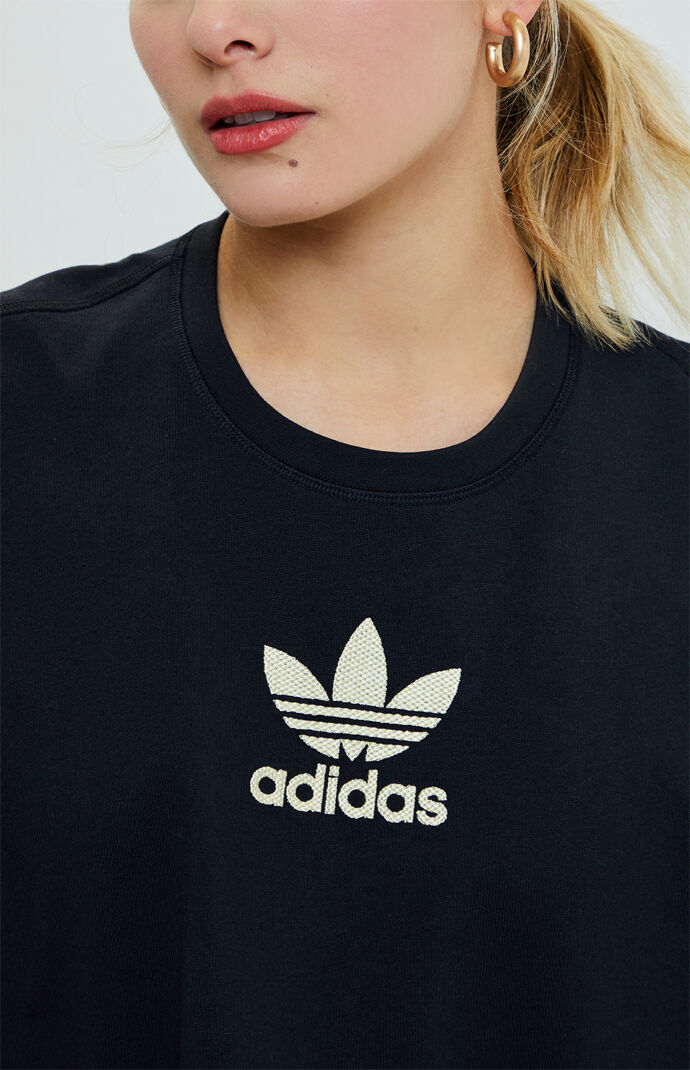 Gold Trefoil Cropped T-Shirt