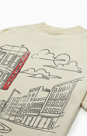 x Uprisers Family Drive Fashion District T-Shirt image number 4