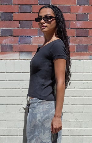 Black Henley Short Sleeve Top image number 2