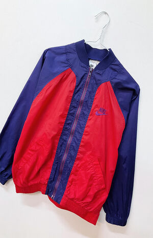 Nike Windbreaker image number 2