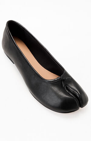 Women's Calico Split Toe Flats image number 6