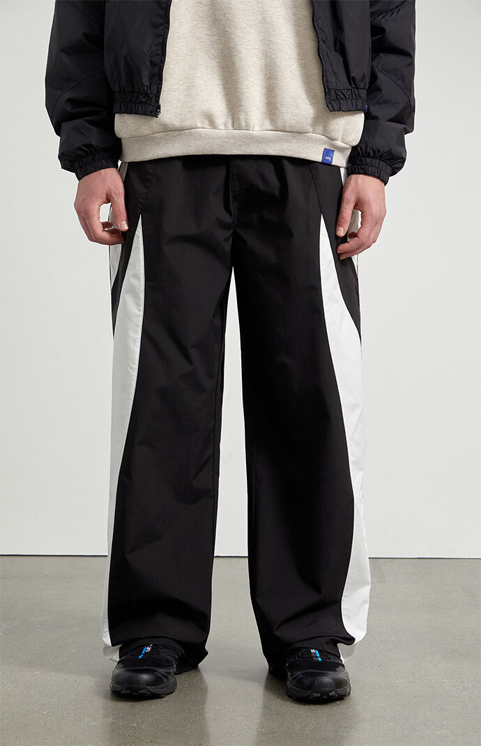【SATIIIZ】Carons Track Training Pants track_pant_black-red_a.jpg