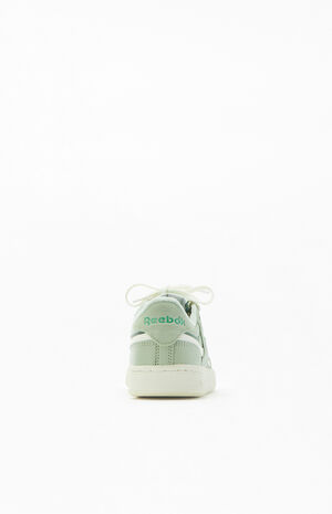 Women's Green Club C Revenge Vintage Sneakers image number 3