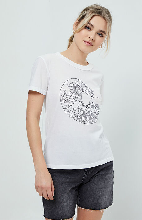 Crescent Wave T-Shirt
