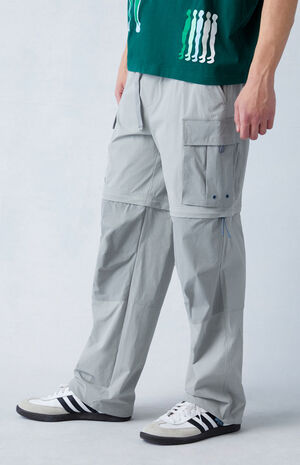 Performance Stretch Baggy Cargo Pants image number 3