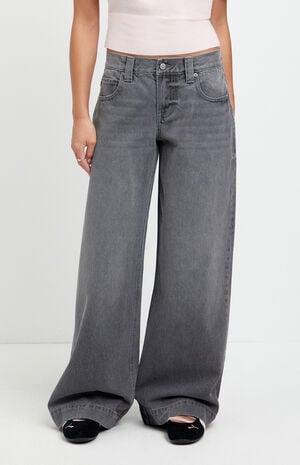 Sloane Low Rise Ultra Baggy Jeans Back Tab Gray image number 1