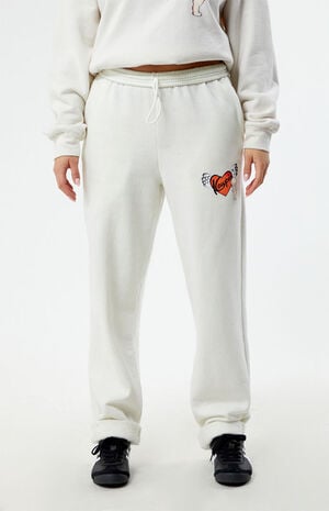 Kewpie Lean Heart Logo Sweatpants image number 2