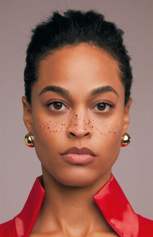 Sweetheart Freckles Makeup Patches image number 4