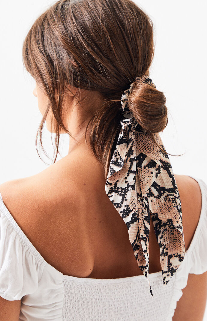 Snake Flowy Scrunchie