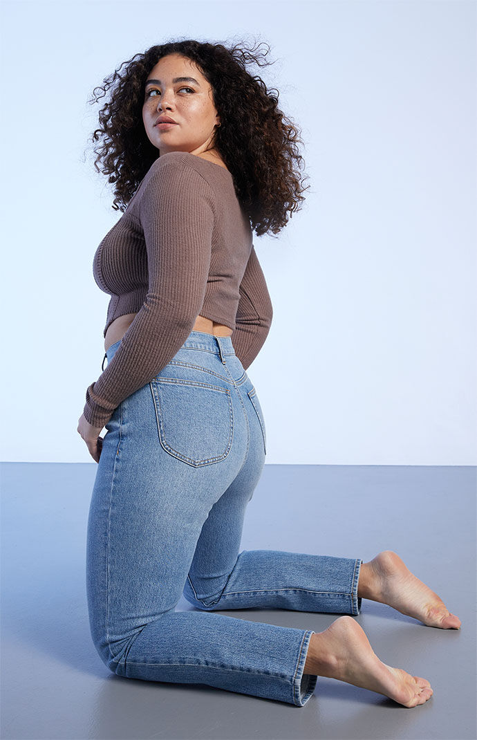 0860602180158NEW_01_349.jpg?sw=600