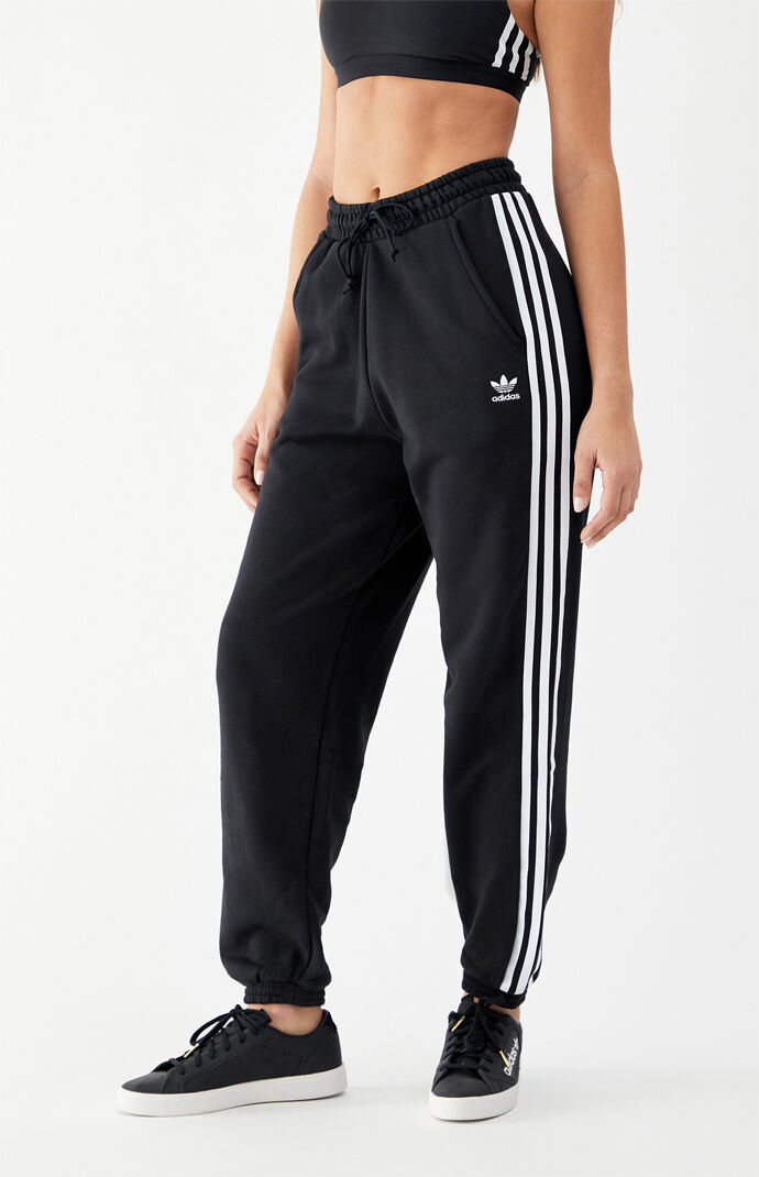 adidas jogger shorts womens