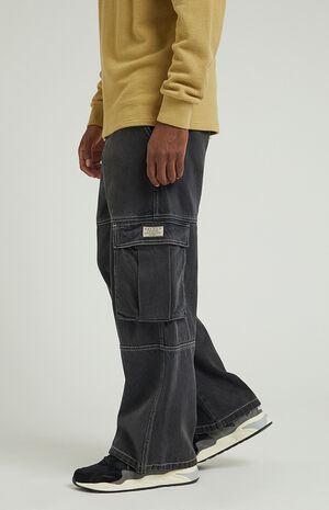 Black Extreme Baggy Cargo Jeans image number 3