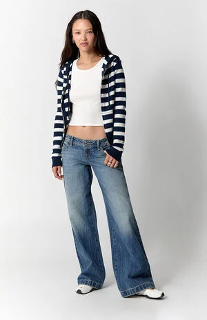 Kaia Ultimate Low Rise Baggy Jeans Stitch Medium Blue image number 6