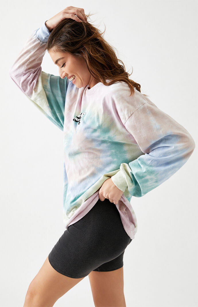 Butterfly Balance Long Sleeve T-Shirt