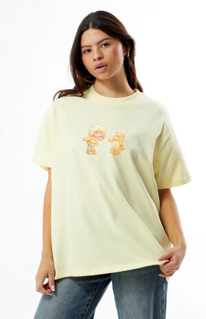 Care Bears x Strawberry Shortcake Offer Kindness Oversized T-Shirt image number 1