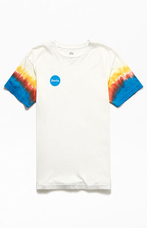 Design & Leisure T-Shirt Design & Leisure T-Shirt image number null
