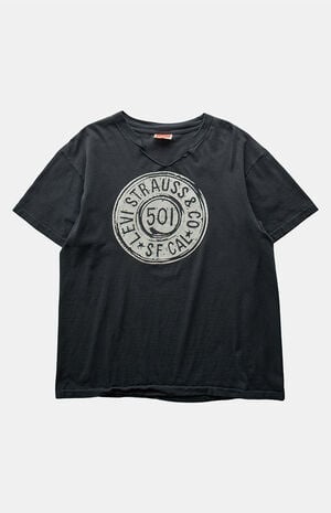 90s Levi's 501 Graphic T-Shirt image number 1