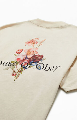 Antoinette T-Shirt image number 4