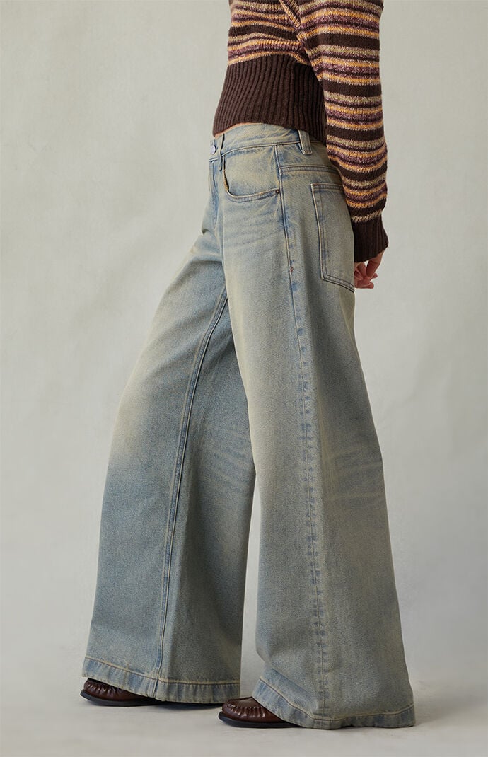 Pacsun Sloane Low Rise Ultra Baggy Jeans Light Blue Tint | PacSun