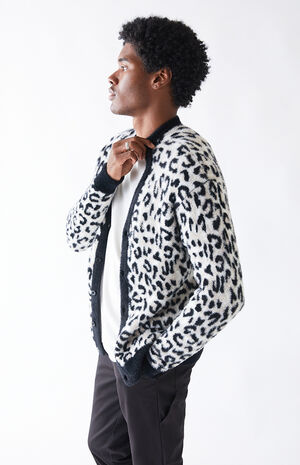 Snow Leopard Cardigan Snow Leopard Cardigan image number null