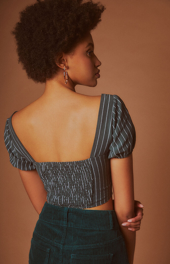 Cinched Front Top
