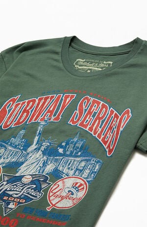 Mitchell & Ness Men's World Series 2000 T-Shirt in Green - Size Large