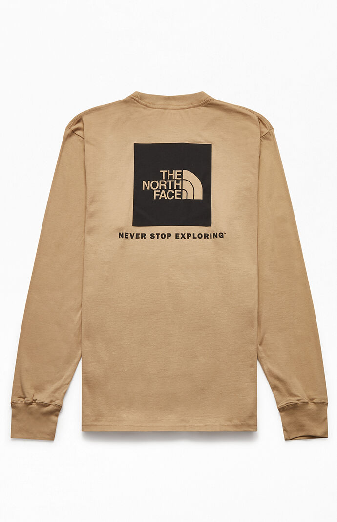 beige north face t shirt