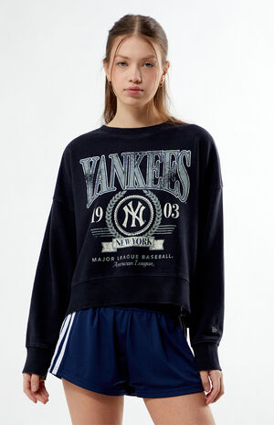 NY Yankees Crew Neck Sweatshirt image number 1