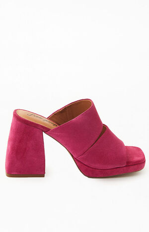 Women's Love Is Everywhere Platform Sandals image number 4