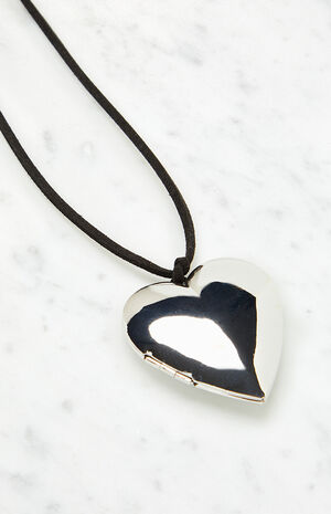 Heart Charm Rope Necklace image number 2