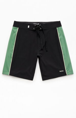 Core Pinline 9" Boardshorts image number 1