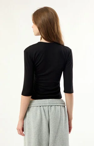 Brynn V-Neck 3/4 Sleeve Top image number 4