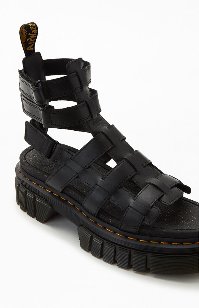 Pacsun discount doc martens