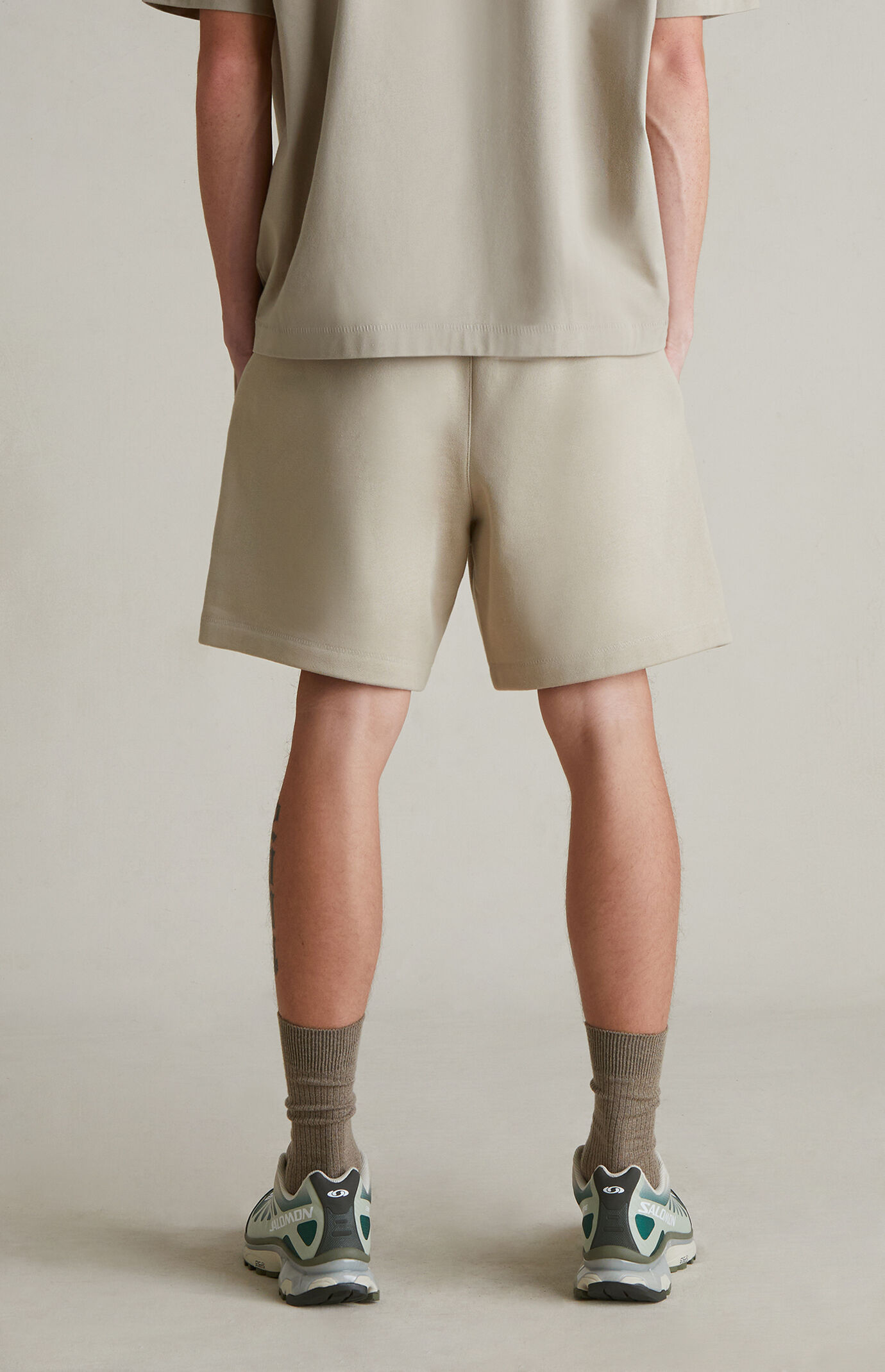 セット【Fear of God】Essentials Football Tee＆Sweat Short FEAR OF GOD ESSENTIALS Sweat Shorts Black/White — Kick Game