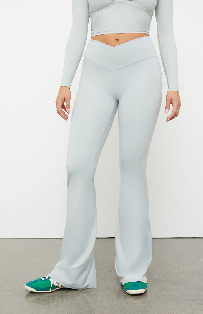 REVERBERATE WIDE TROUSERS AH.H掲載 REVERBERATE WIDE TROUSERS AH.H掲載 - メルカリ