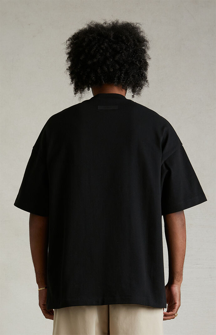 【FOG Essentials】 Black Heavy T-Shirt Fear of God Essentials Black Heavy T-Shirt | PacSun
