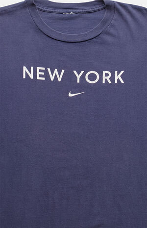 2000s New York Nike Graphic T-Shirt image number 2