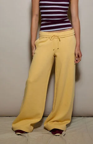 Ultra Soft Fleece Baggy Sweatpants image number 2